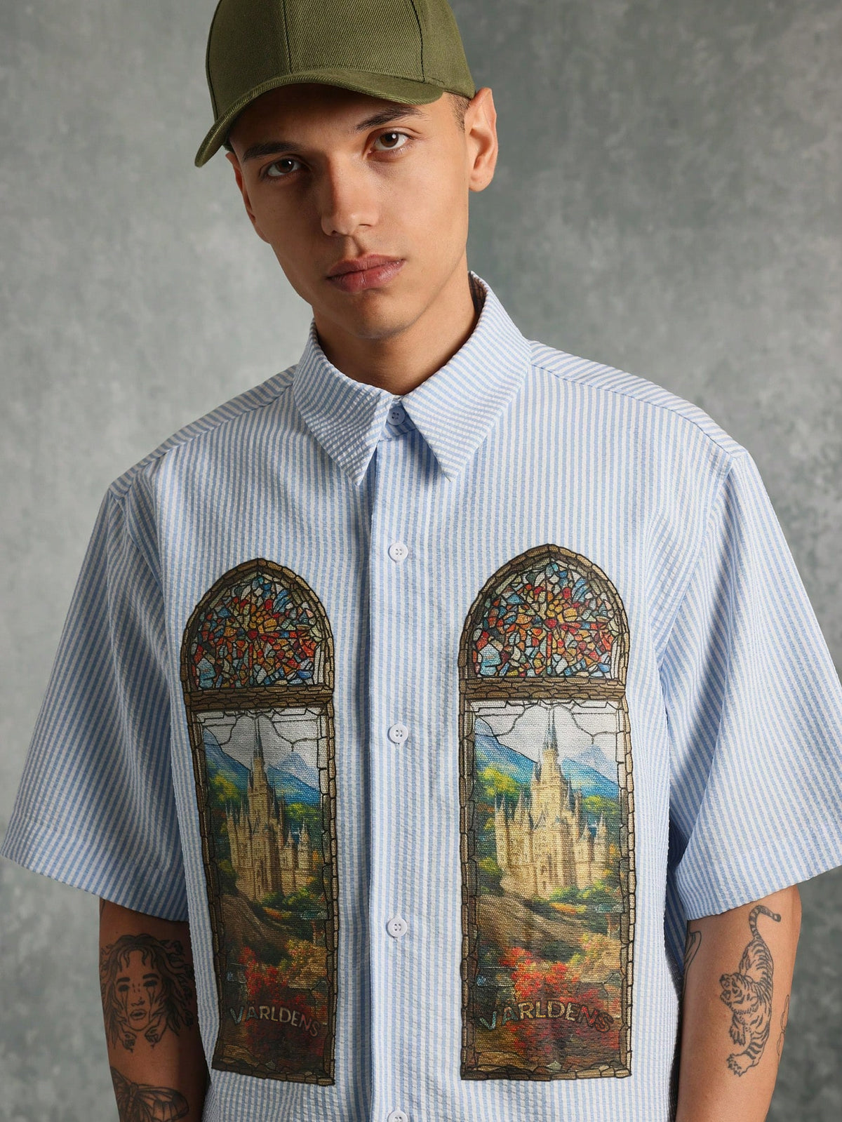 VARLDENS Stained Glass boxy Shirt | Graphic Statement Streetwear