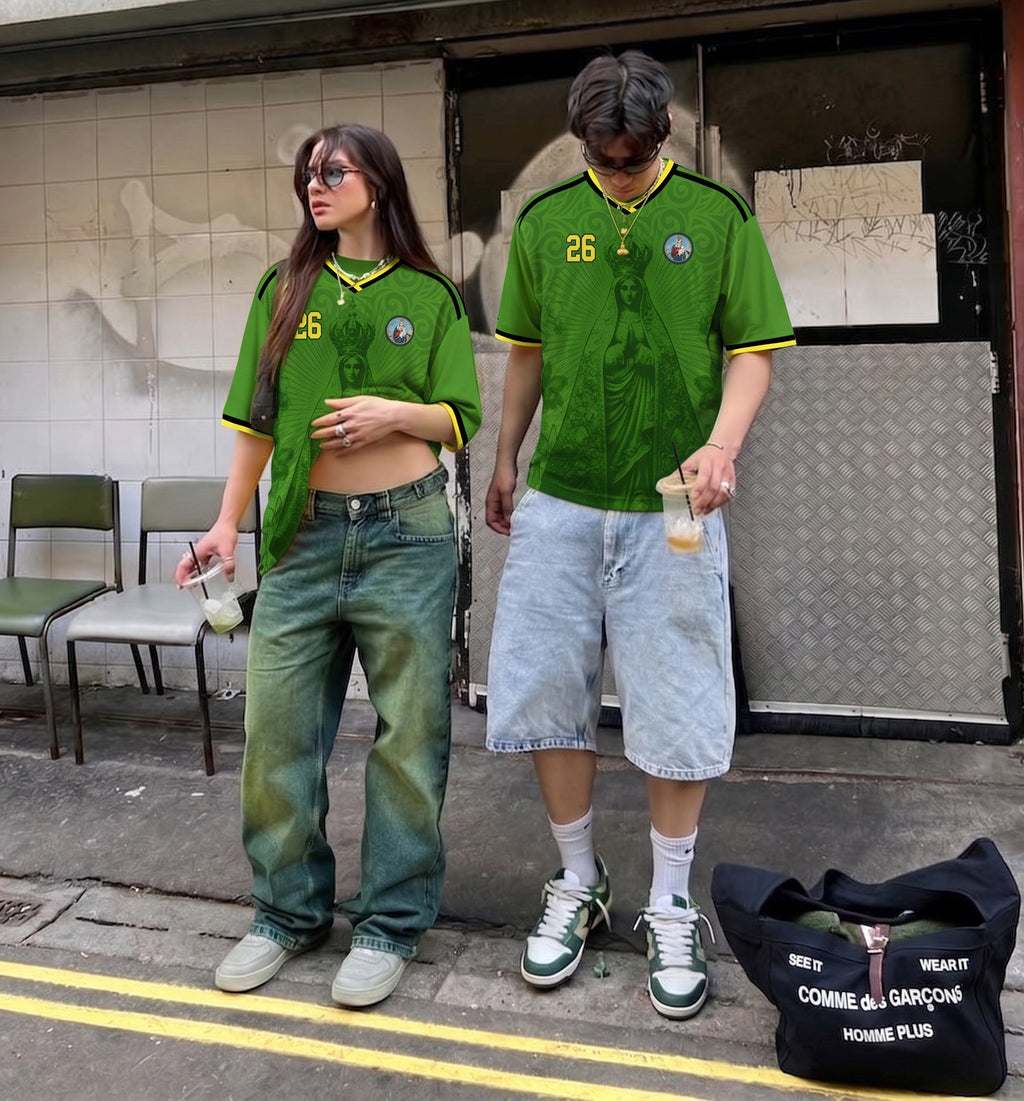 Varldens Colombia 2026 Emerald Green Heritage Jersey featuring Our Lady of Chiquinquirá and gold spiral patterns - Emerald green Colombian soccer shirt